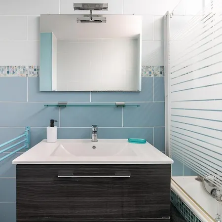Appartement Le Blanqui - Face Rer B Free Parking *